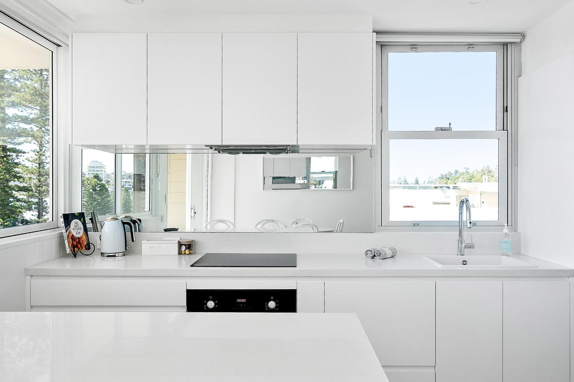 Premium Beachfront With Unbelievable Views Apartment *